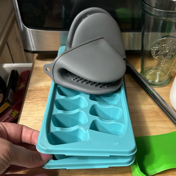 Kitchen bundle (includes everything pictured) - Picture 2 of 6